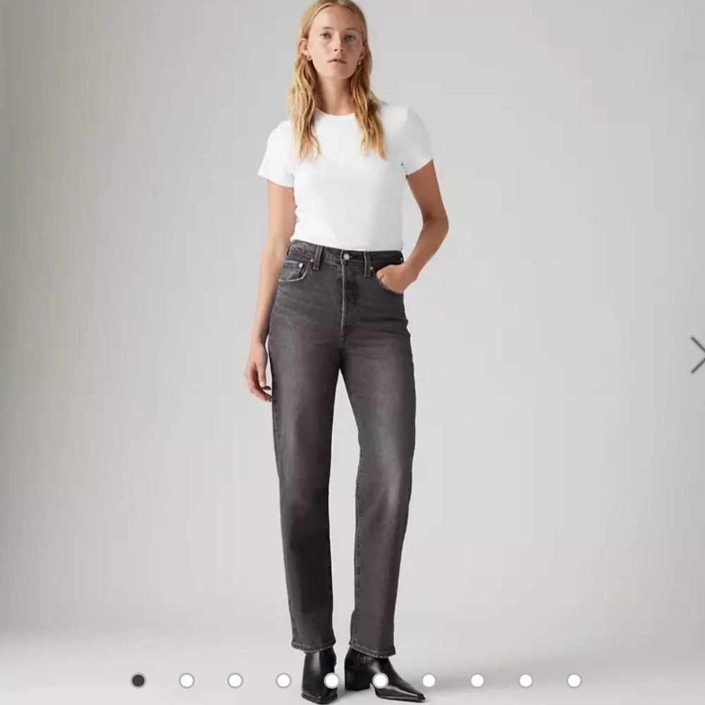 Levi’s Ribcage Straight Ankle Jeans